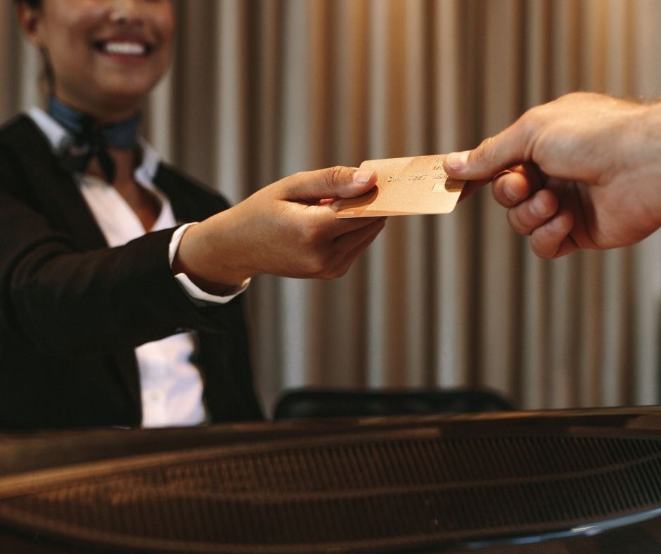 How much does it cost to treat a cracked and chipped tooth in Buderim-Sunshine Coast?